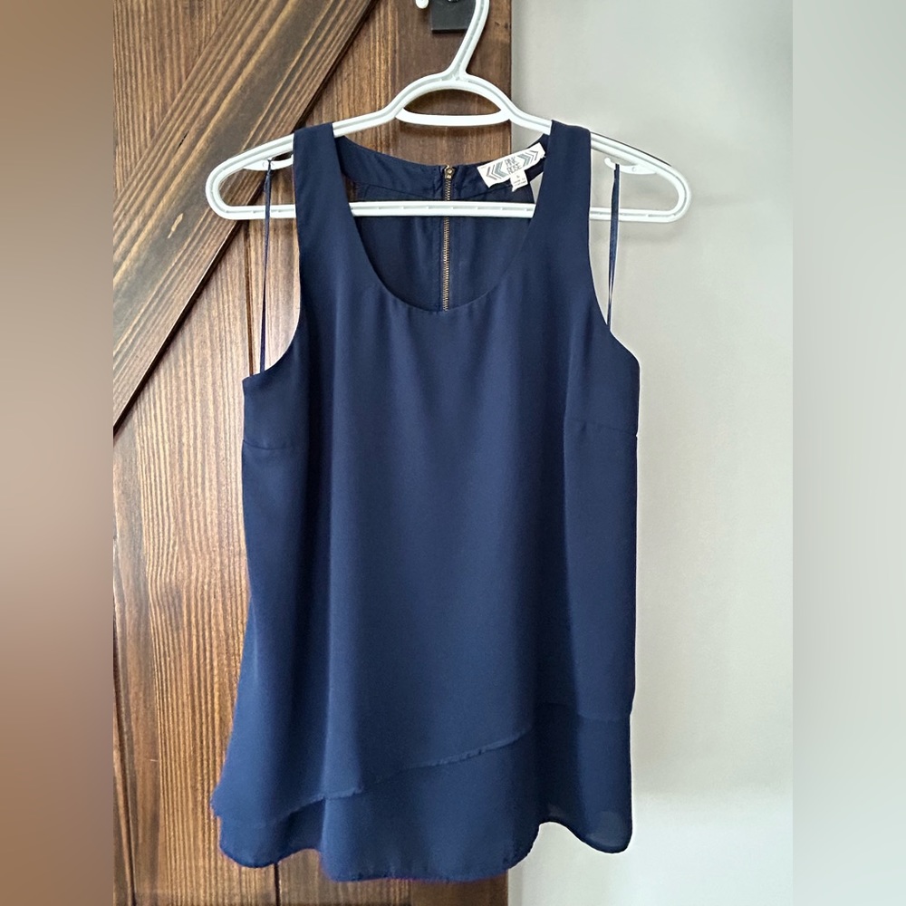 Pink Rose navy tank